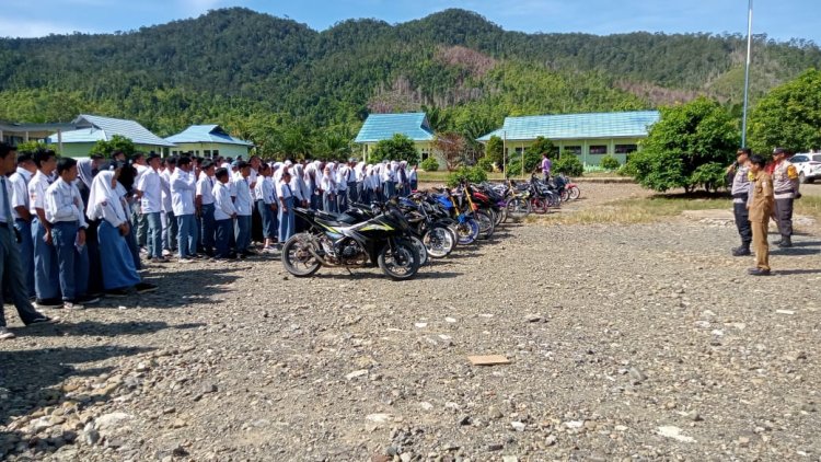 Razia Knalpot Bogar oleh Polsek Wita Ponda di Sekitar Sekolah, Menyasar SMP Neg 2 dan SMK 1 Wita Ponda