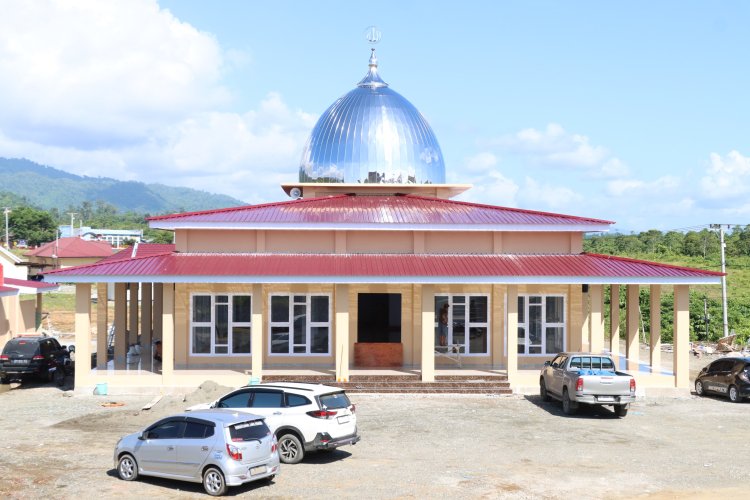 Kapolres Morowali Bangun Swadaya Masjid Polres