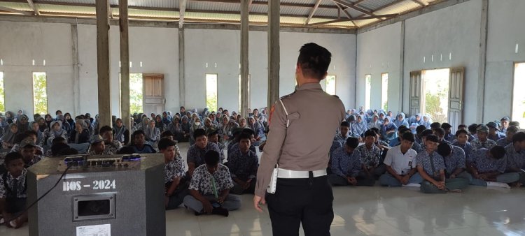 Sat Lantas Polres Morowali Gelar Sosialisasi Tertib Lalu Lintas di SMAN 2 Bungku