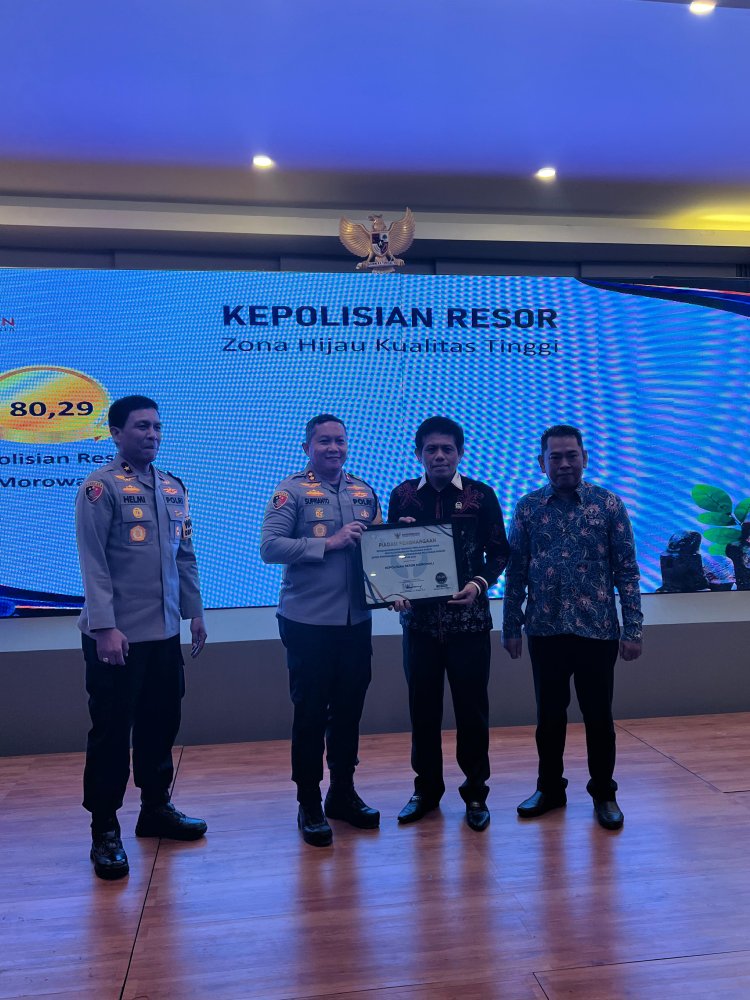 Kapolres Morowali Terima Piagam Penghargaan Zona Hijau Kualitas Tinggi dari Ombudsman RI