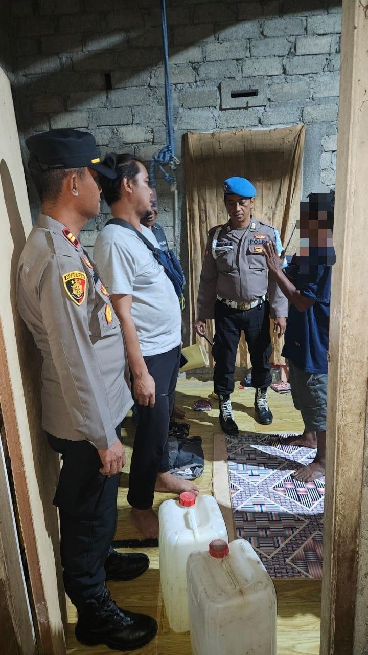 Polsek Bumi Raya Polres Morowali, Gelar Razia Miras untuk Ciptakan Keamanan Selama Ramadhan