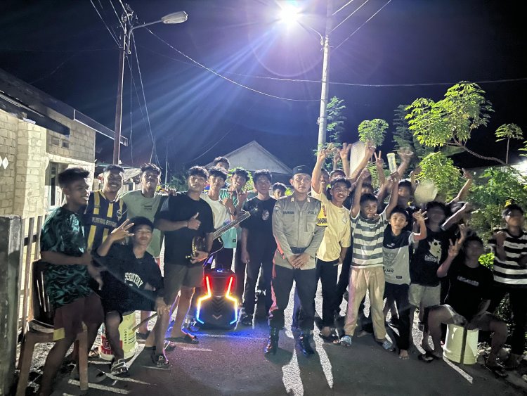 Bhabinkamtibmas Kelurahan Ulunambo Polres Morowali Mengelar Sahur Keliling Ramadhan 2025