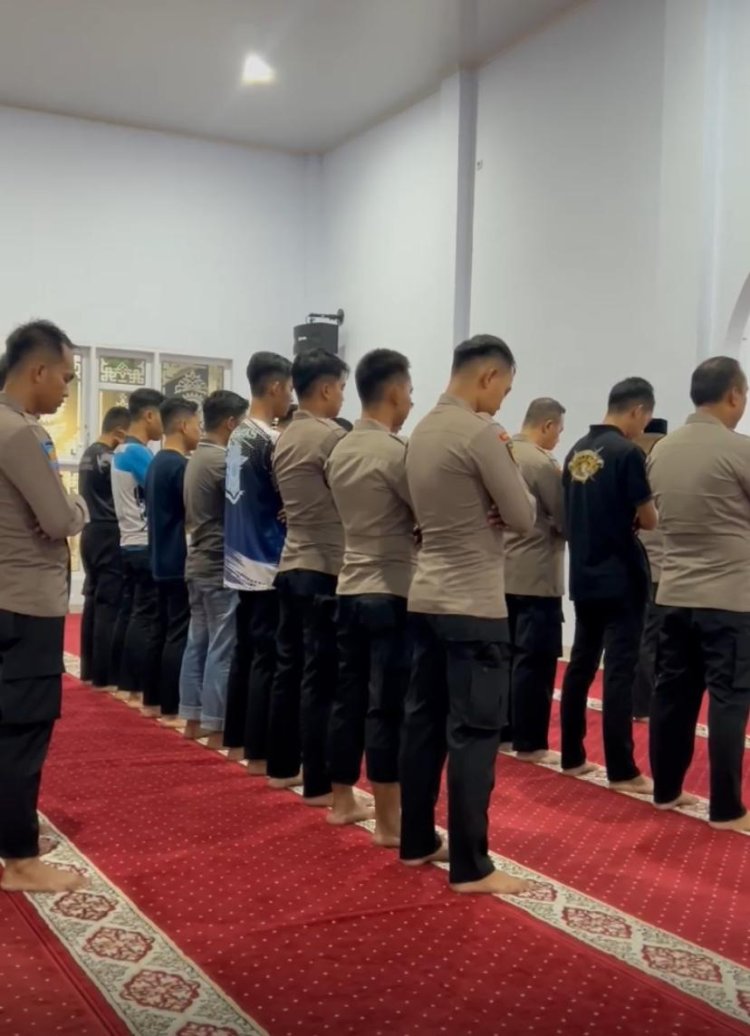 Personel Polres Morowali Gelar Salat Ghaib dan Doa Bersama untuk Almarhum Affan Kurniawan Driver Ojek Online