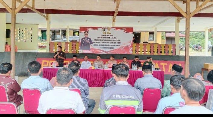 Kapolres Morowali Gelar Kunjungan Kerja dan Tatap Muka Bersama Forkopimcam serta Masyarakat di Polsek Bungku Selatan